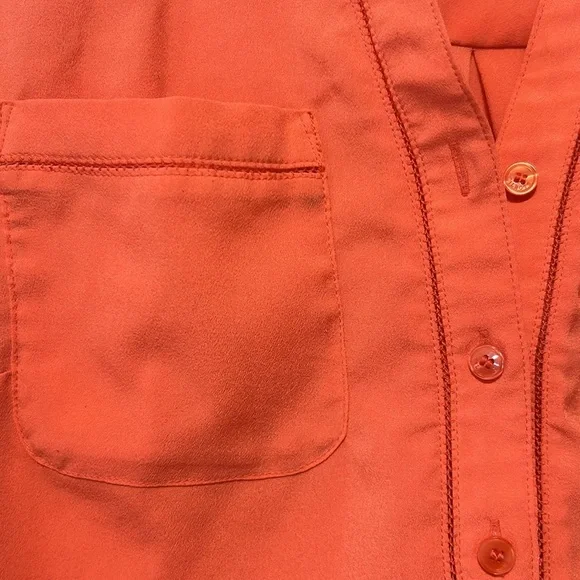 Talbots Blouse - Picture 2 of 3